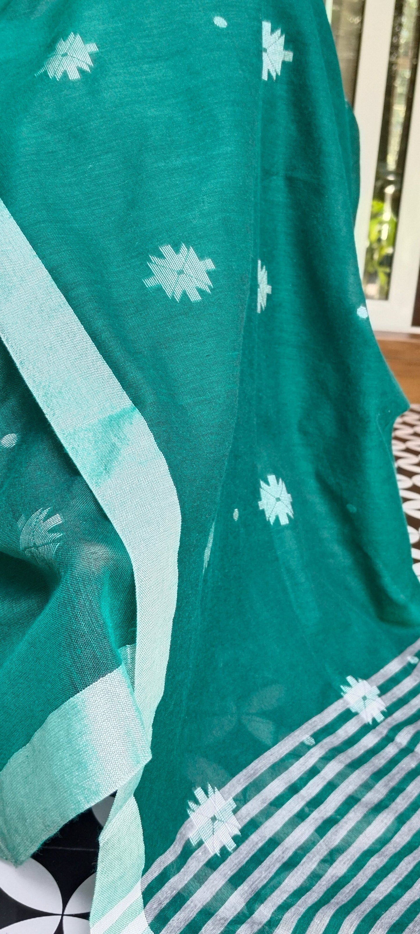 DARK GREEN- KHADI COTTON SAREE WITH THREAD WOVEN FLORAL BUTTAS AND SIMPLE BORDER