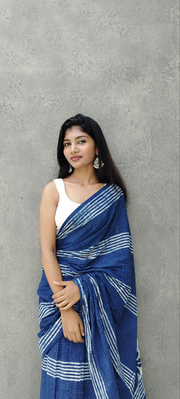 BAGRU INDIGO HAND BLOCK PRINTED MULMUL COTTON SAREE