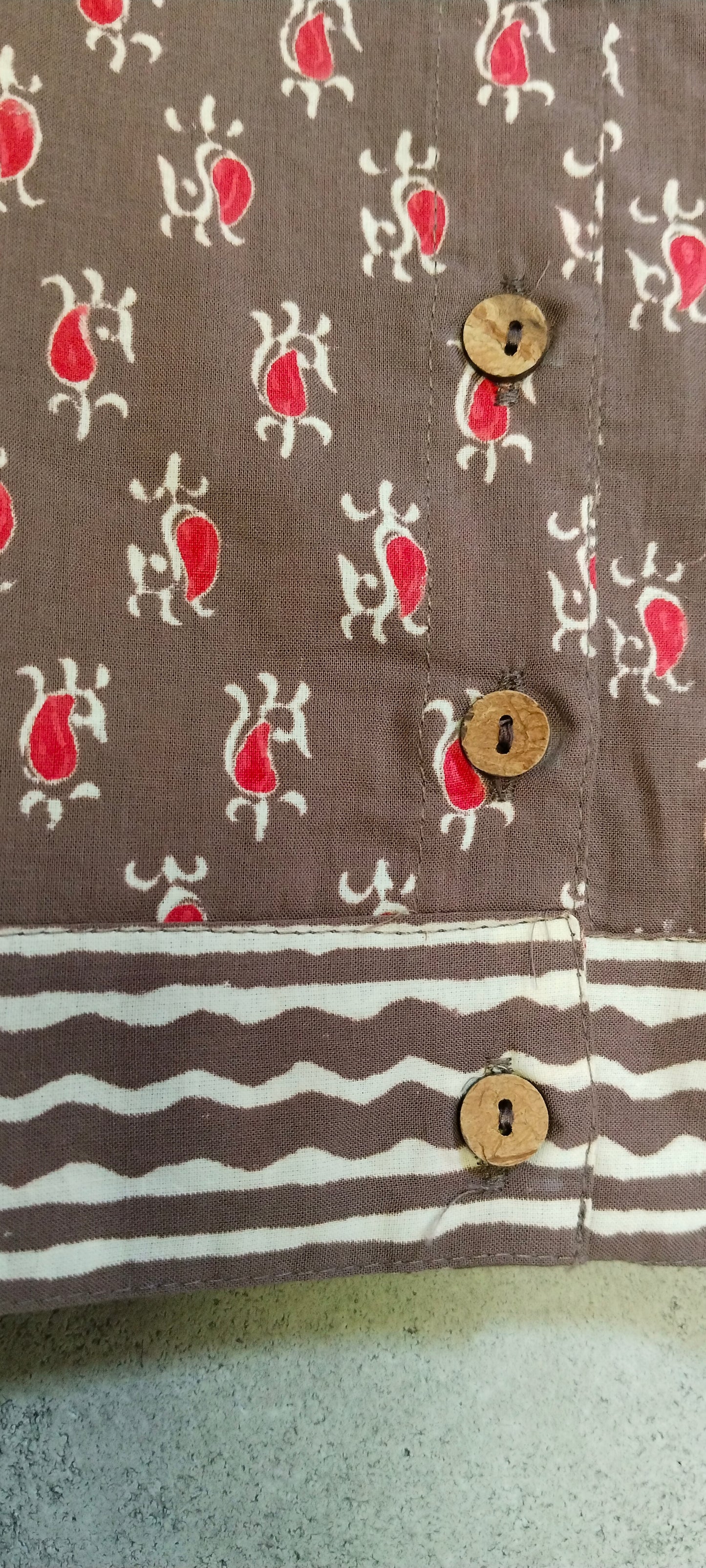 GREY- BROWN COTTON BLOCK PRINT BLOUSE
