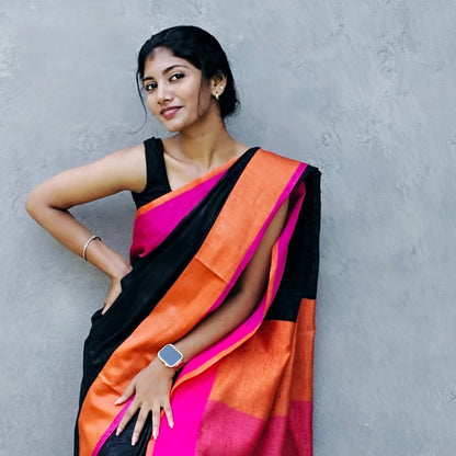 BLACK PLAIN LINEN SAREE WITH CONTRAST PALLU
